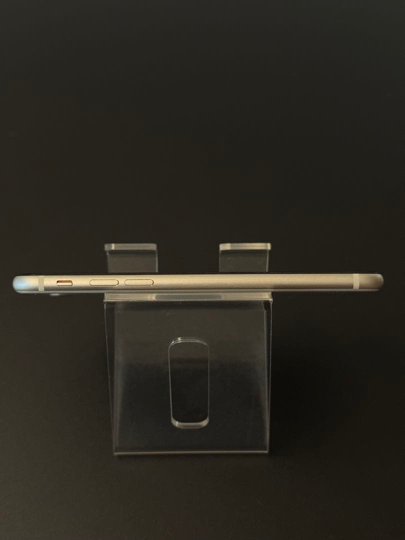 極美品 256GB Apple iPhone SE 3 第三世代 ホワイト