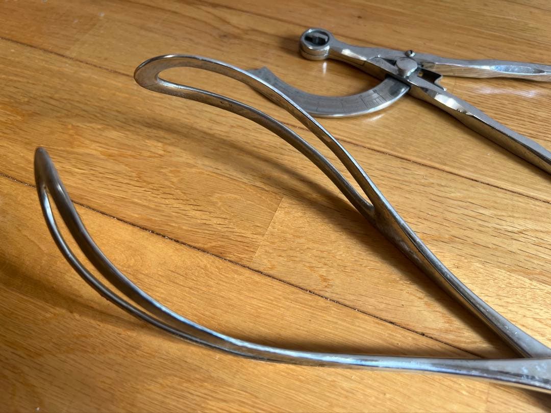古道具　アンティーク雑貨　産婦人科　分娩用ネーゲル鉗子　マルチン骨盤計