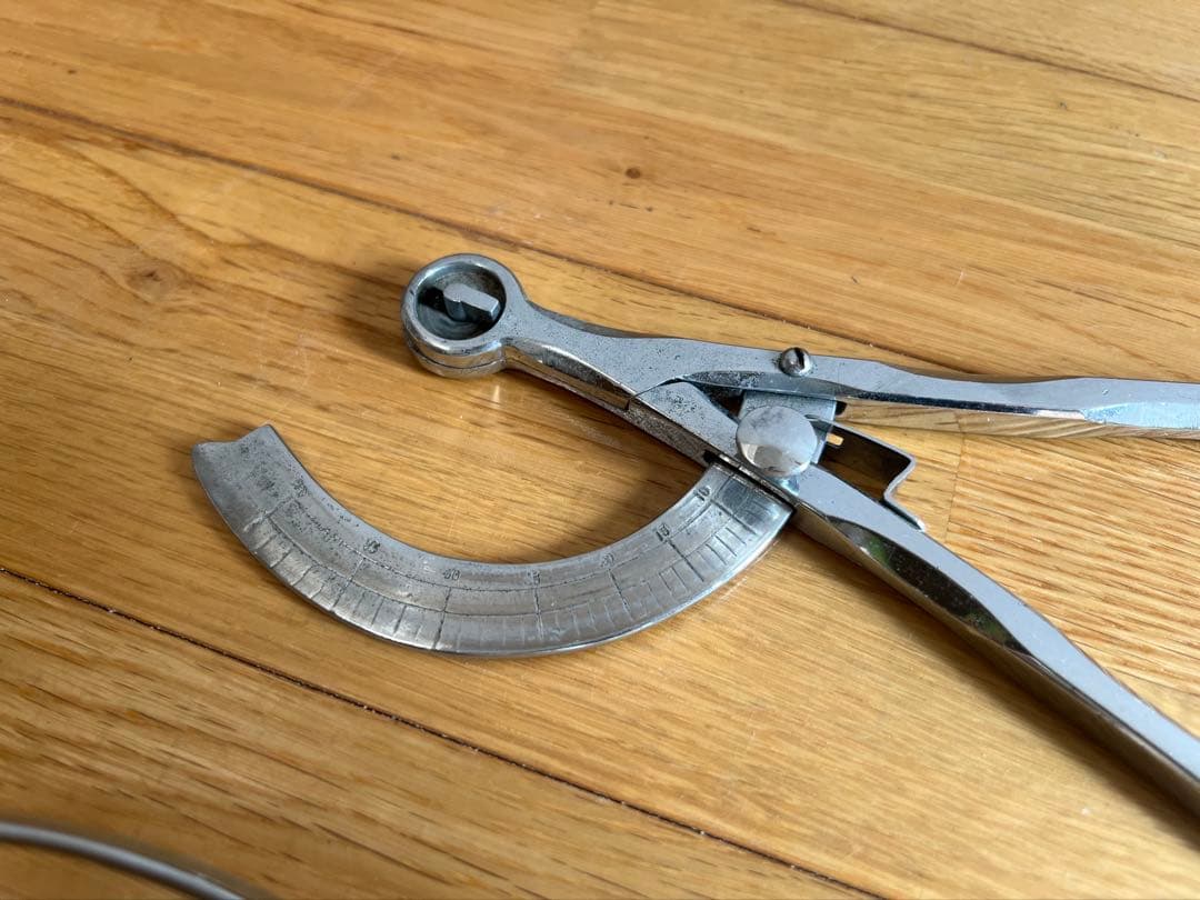 古道具　アンティーク雑貨　産婦人科　分娩用ネーゲル鉗子　マルチン骨盤計