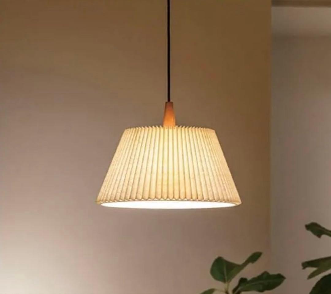 Usva ウスヴァ ペンダントライト　プリーツ