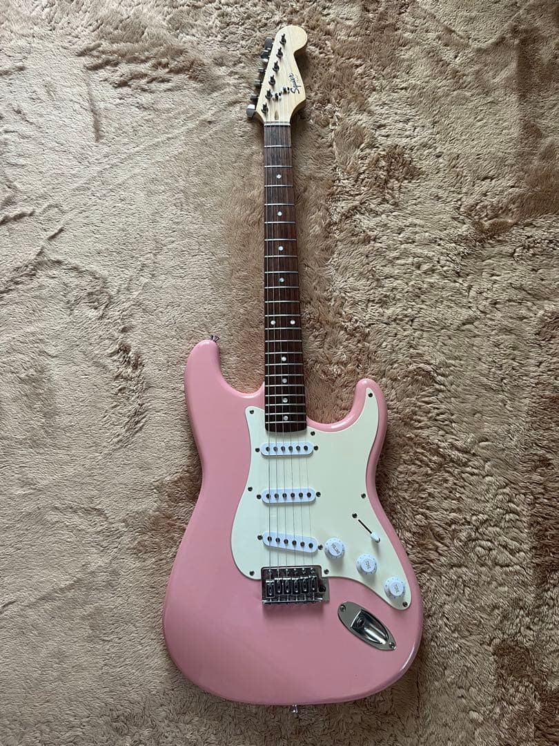 【調整済】squier Bullet ストラト　fender エレキギター　美品