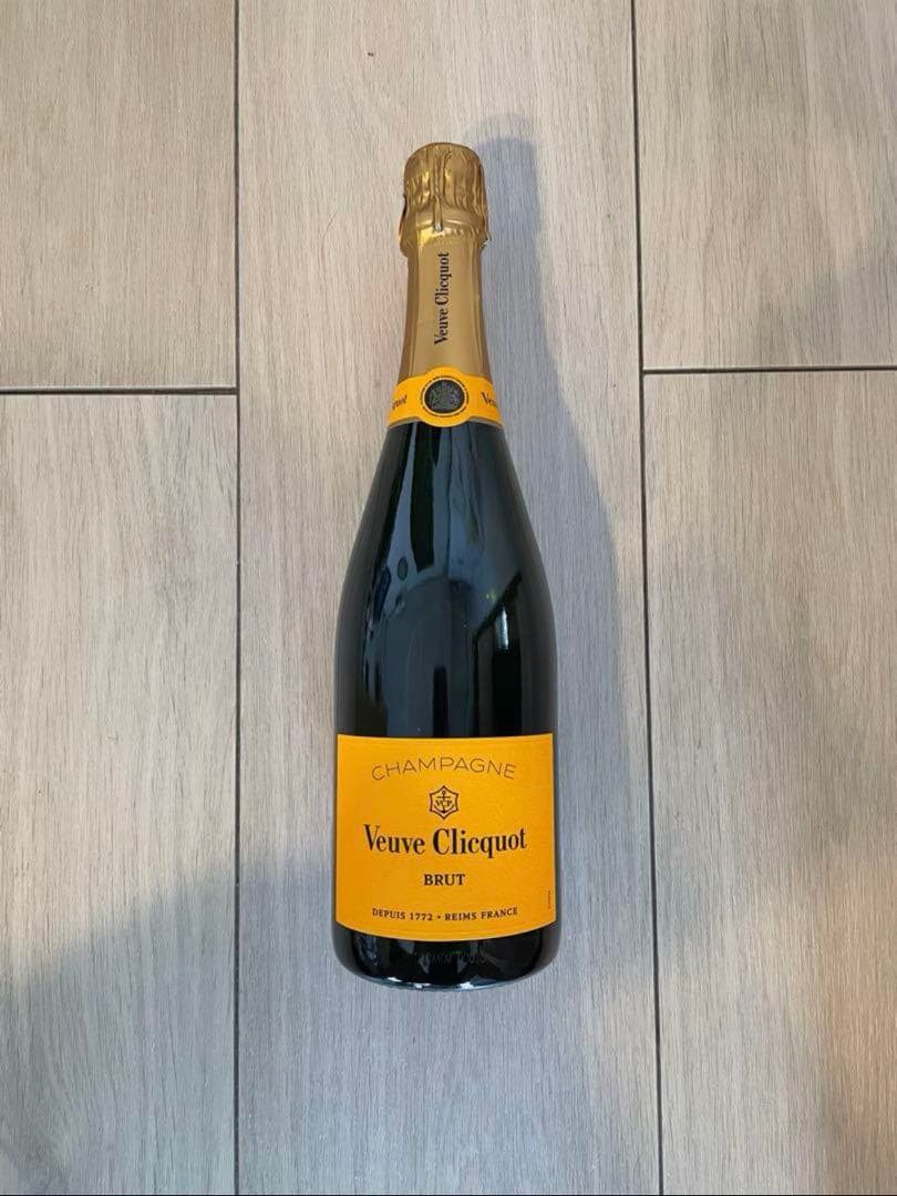 新品2本セット_Veuve Clicquot シャンパン_年末年始