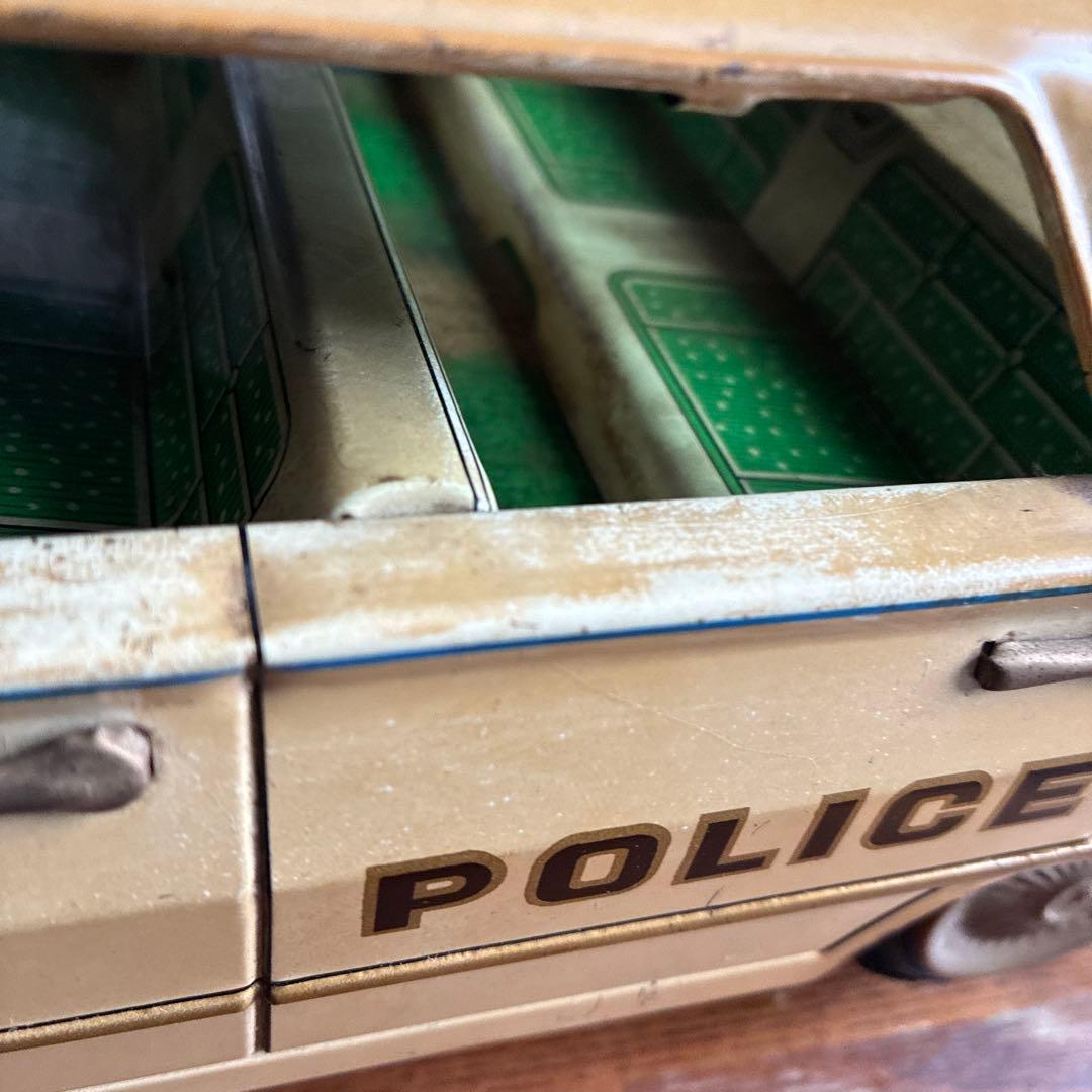 ハイウェイパトロールカー 金属製　（野村）