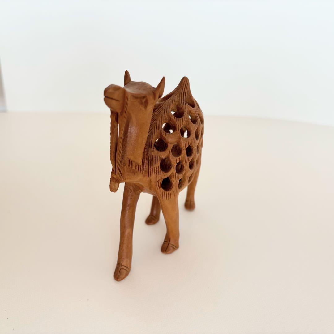【インド】透かし彫り木製キャメル置物3体セット