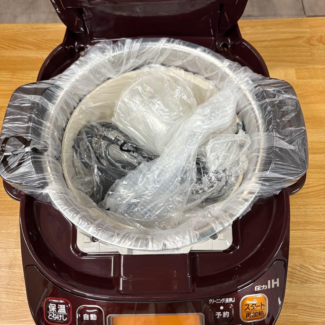 一都三県限定　配送無料　電気圧力鍋　ZOJIRUSHI 象印　3.0L