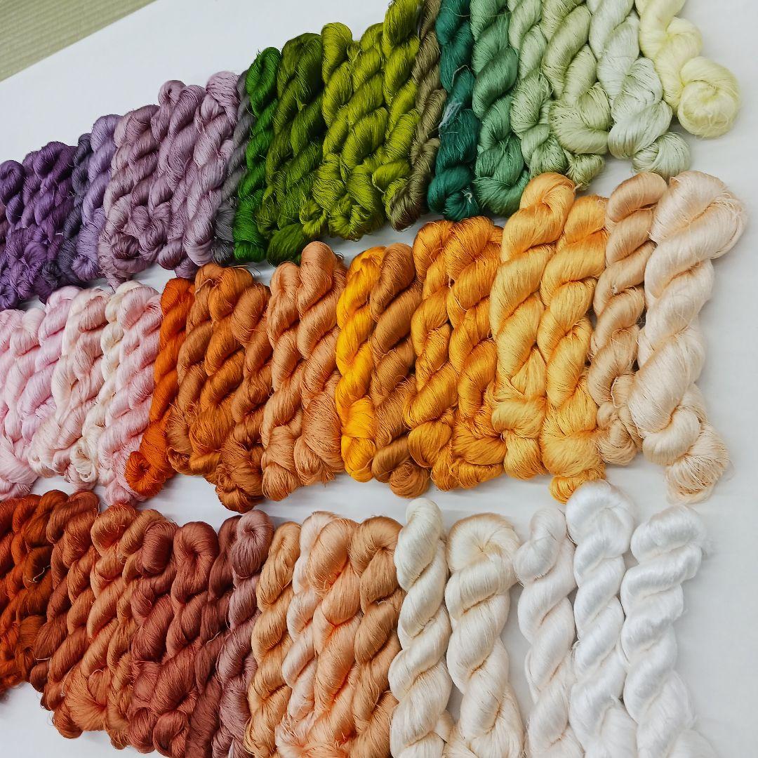 織物、組紐、刺繍手芸用絹糸セット361