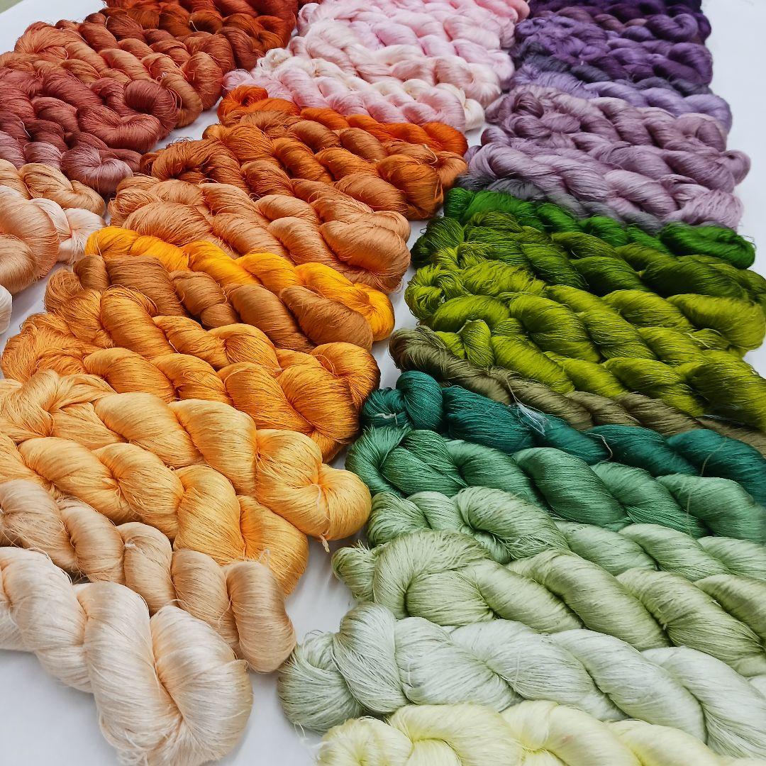 織物、組紐、刺繍手芸用絹糸セット361