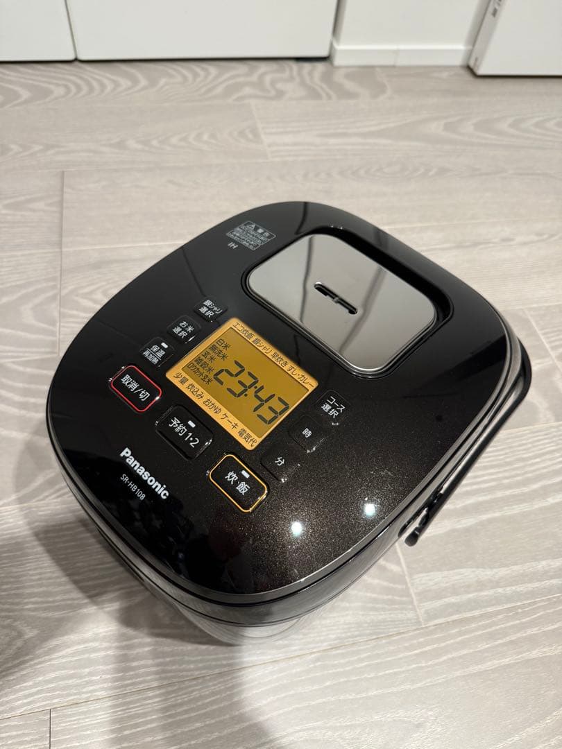 なち様　Panasonic 炊飯器 SR-HB108-K ブラック