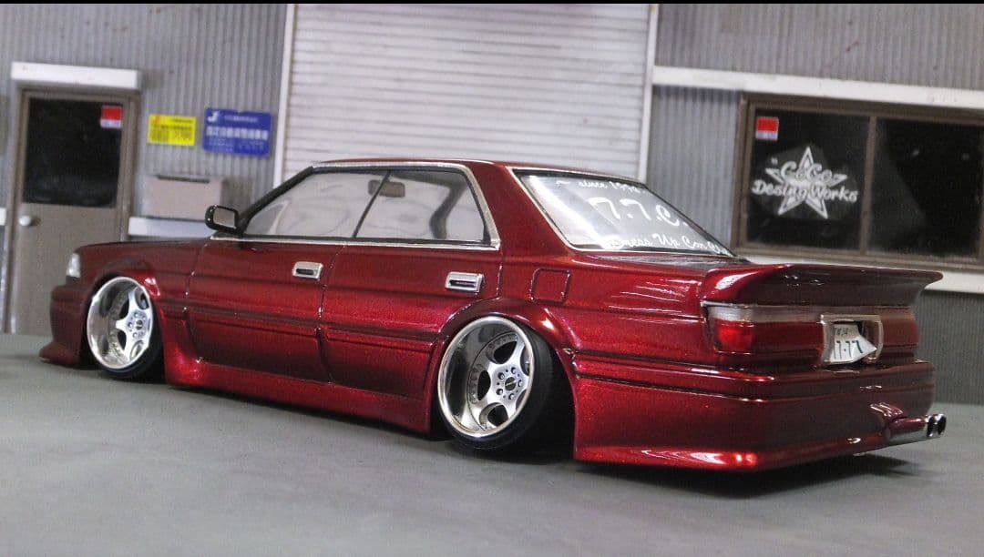 1/24 130系　クラウン 完成品　インシュランス　VIP UZS131