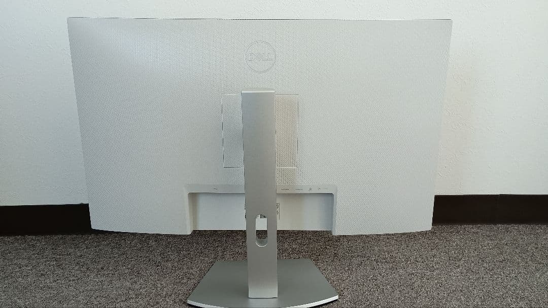 DELL S2722QC　27インチ 4K モニター