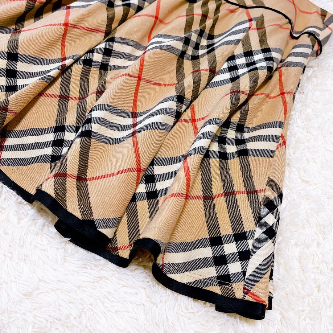りす♦️バーバリー ブルーレーベル ノバチェック フレアスカート