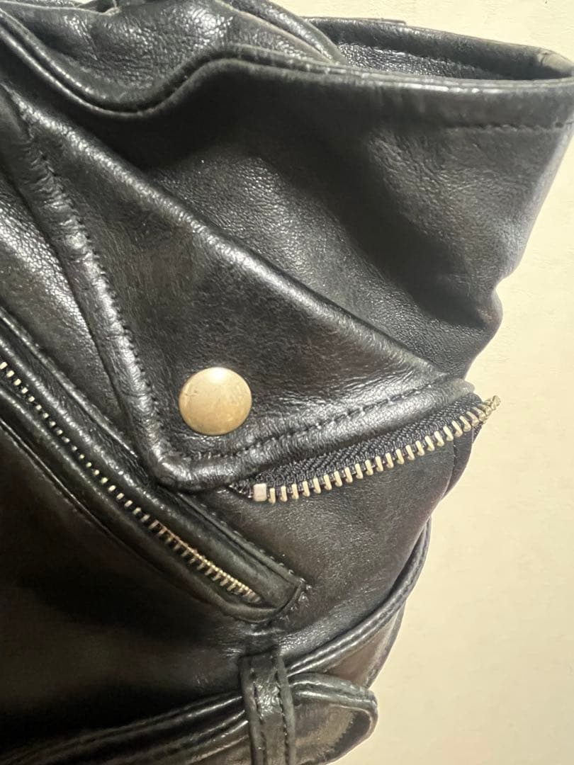 beautiful people レザーライダースバッグ