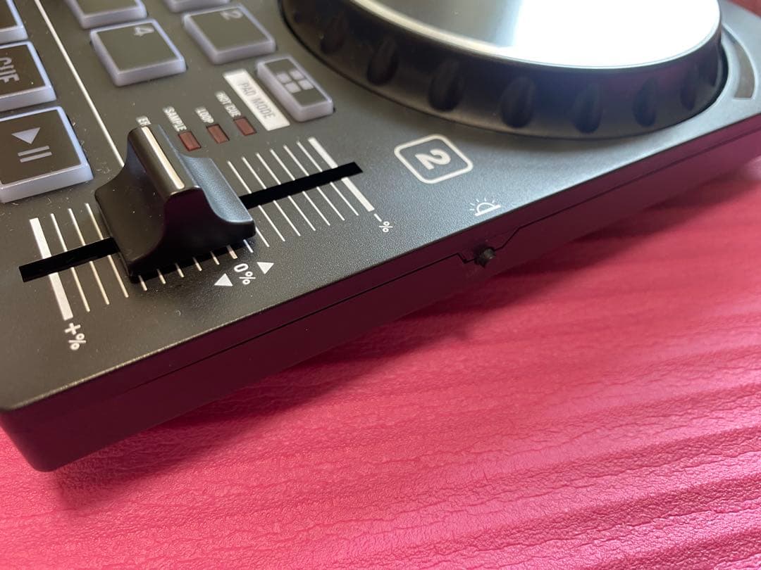 フ*ン様 Numark Party Mix DJコントローラー