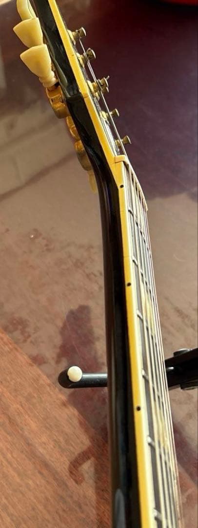 グネコ　エレキギターレスポールモデル