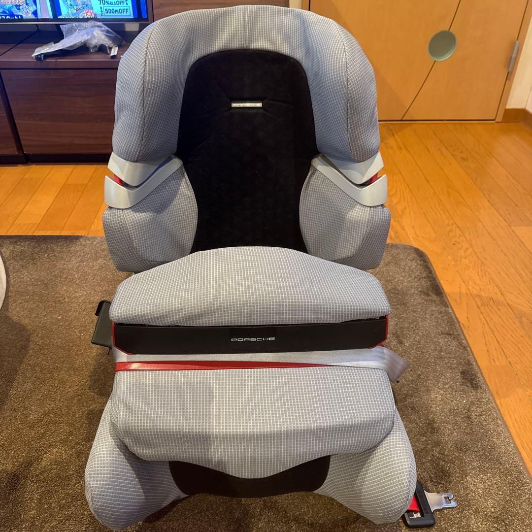 ポルシェ　チャイルドシート　 ISO fix対応