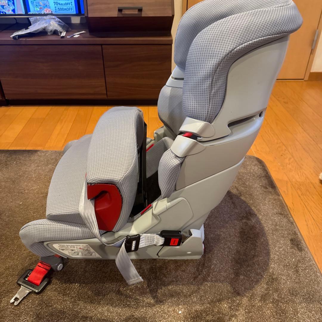 ポルシェ　チャイルドシート　 ISO fix対応