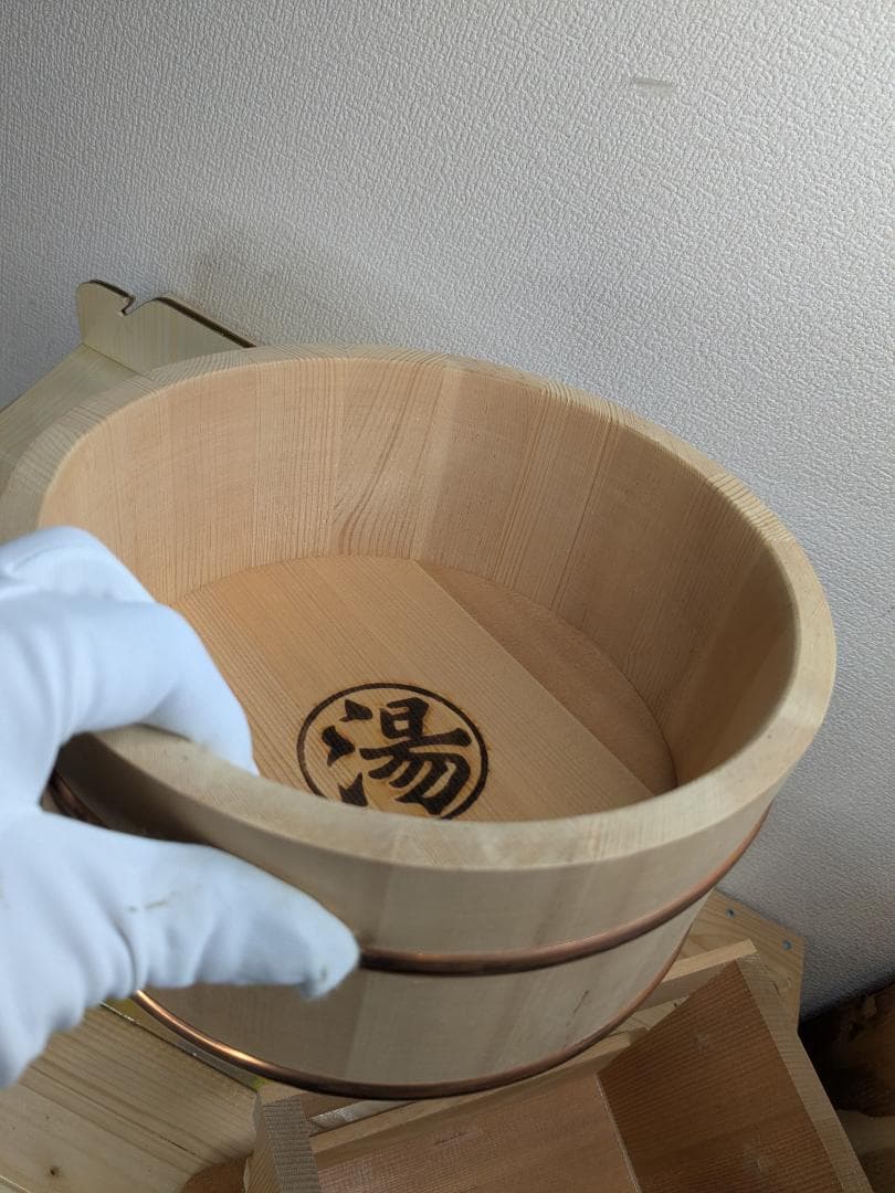 北海道産えぞ松材　お風呂屋さん3点セット　桶　椅子　未使用　M.P.M