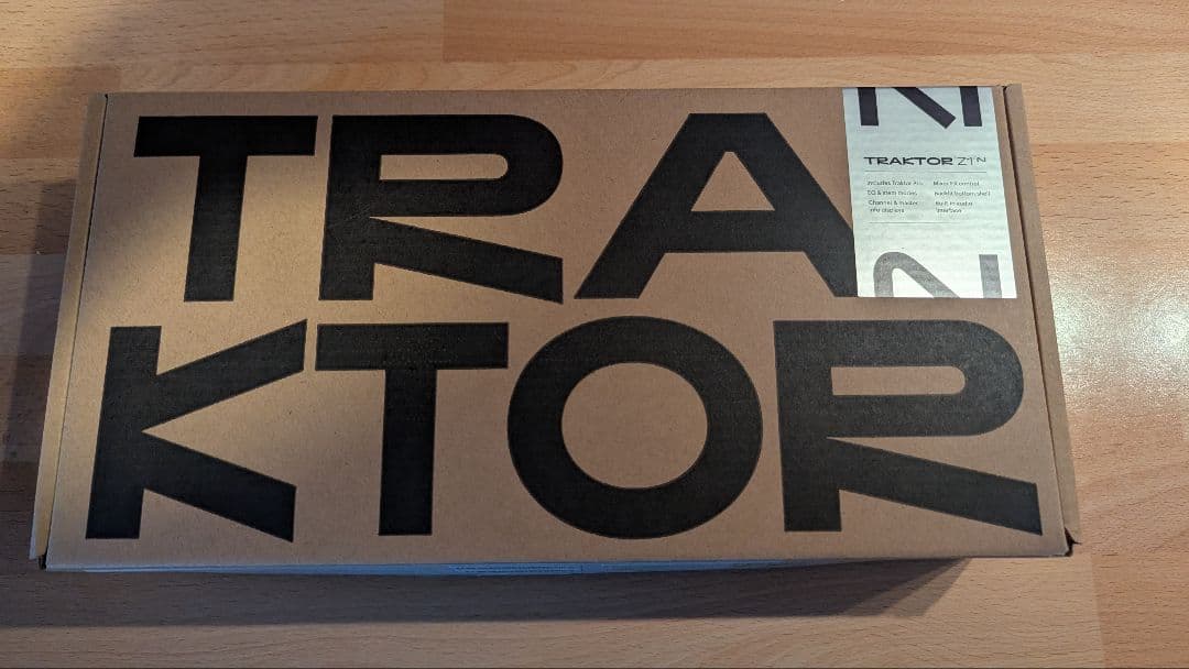 TRAKTOR Z1 mk2 DJコントローラー 専用ケース付き