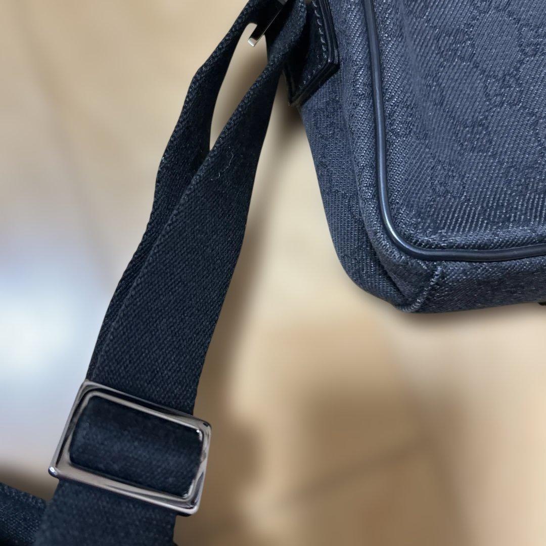 【GUCCI 】値下げ中！美品ブラック ショルダーバッグ