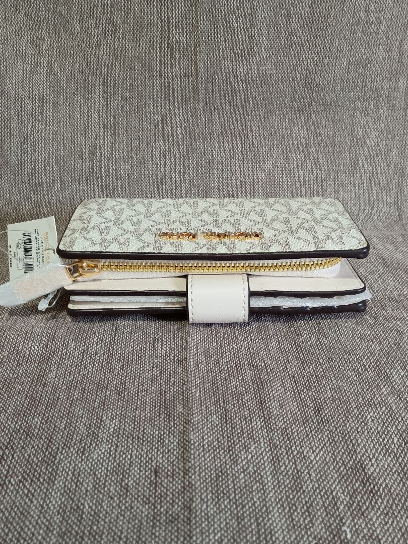 【特別値下げ】マイケルコース 2つ折り財布(新品)