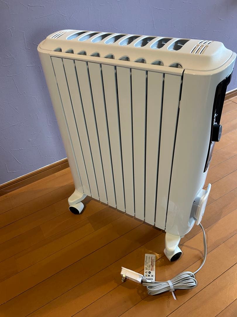 デロンギ　オイルヒーター　ユニカルド