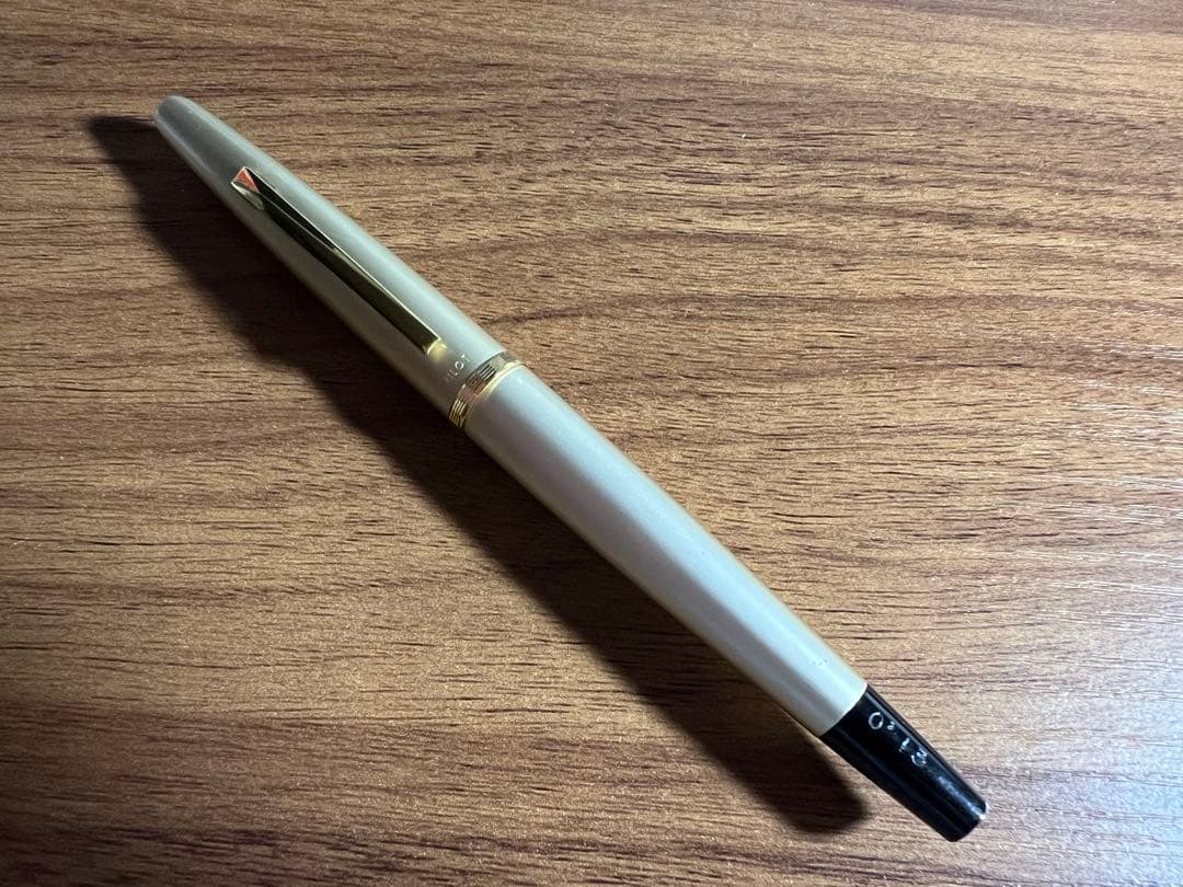 パイロット キャップレス capless 14k