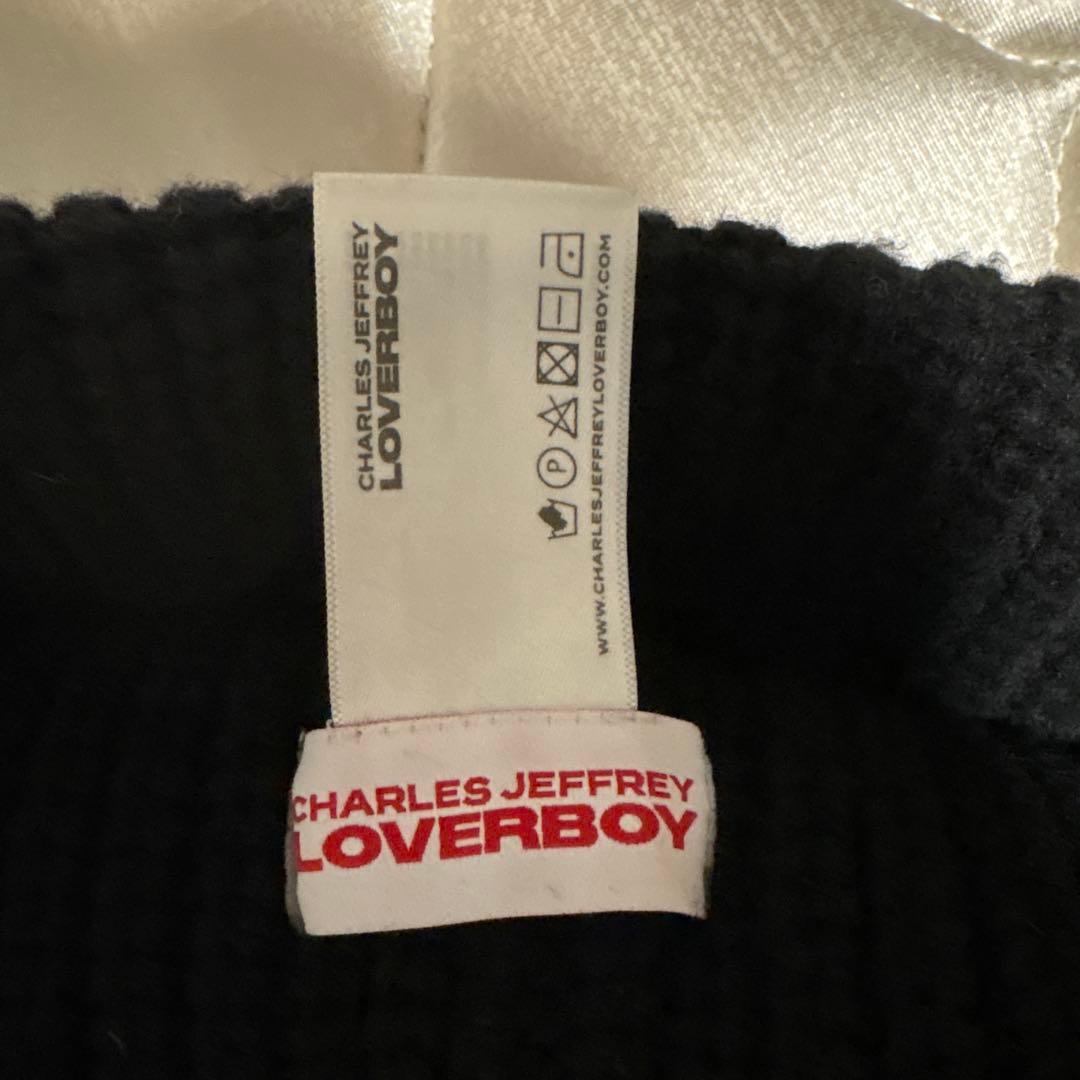 NUBIAN EXCLUSIVE LOVERBOY 猫耳ビーニー　銀バッチあり