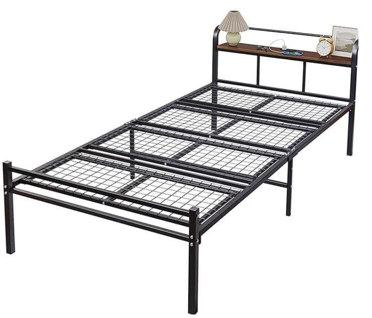 未使用　WLIVE ベッド フレーム シングル パイプ　コンセント付　1