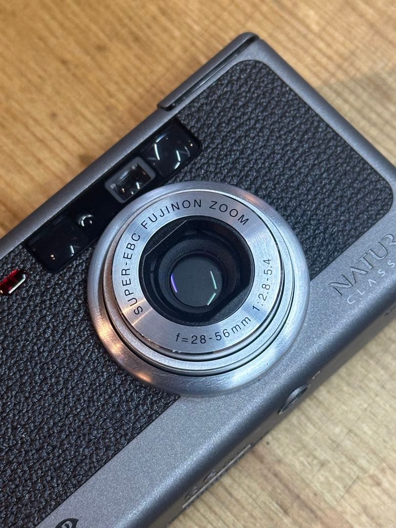 FUJIFILM NATURA CLASSICAコンパクトカメラ