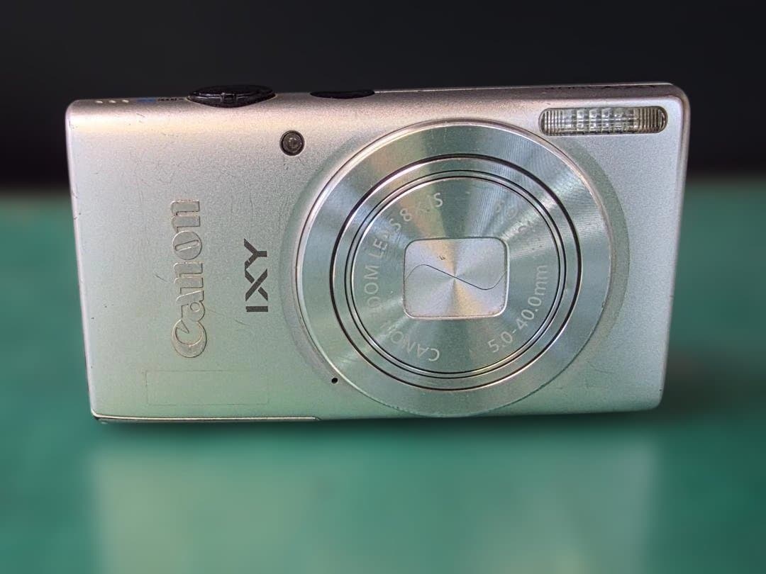 Canon IXY 100F シルバー コンパクトデジタルカメラ