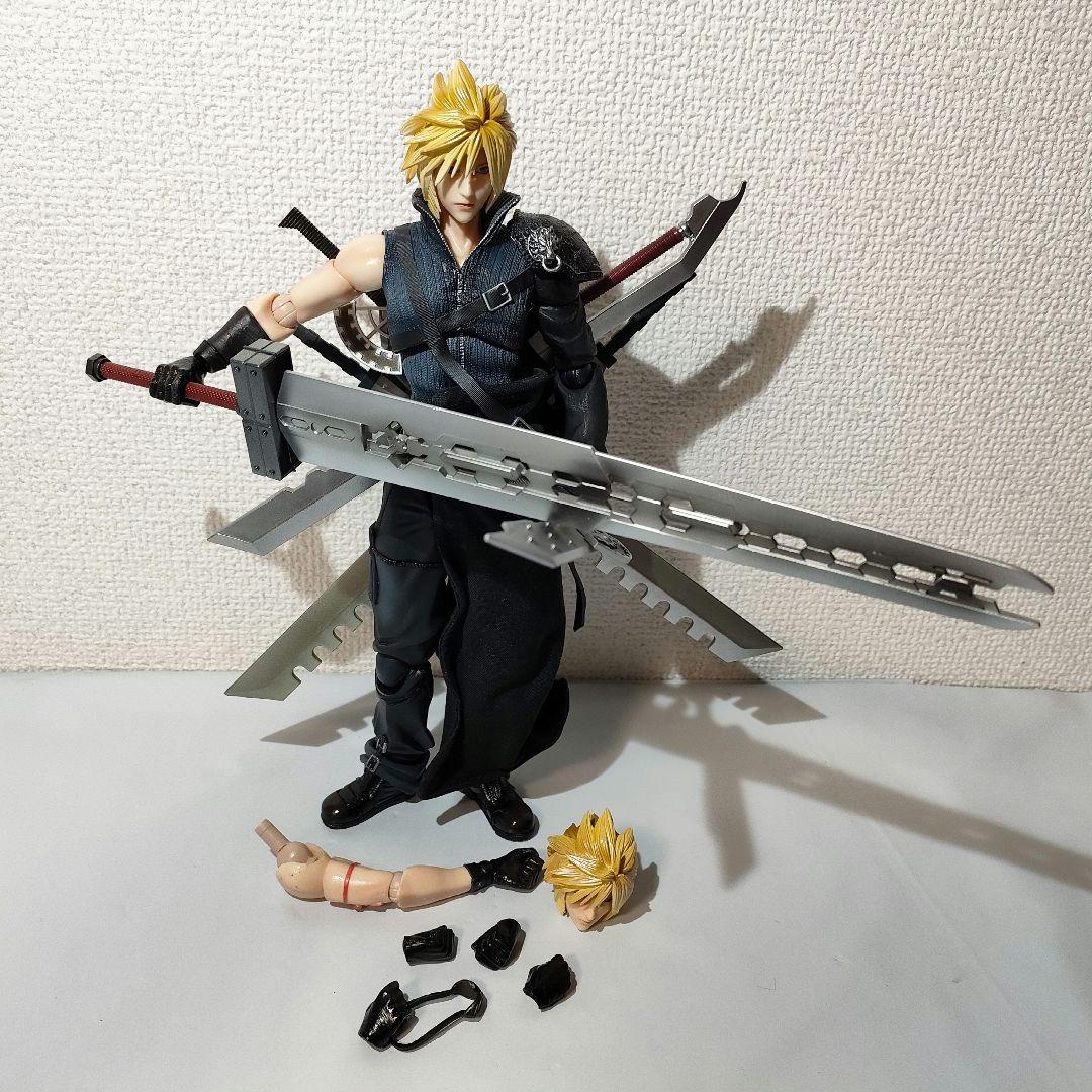 ☆　プレイアーツ改　ファイナルファンタジーフィギュア　クラウド　☆