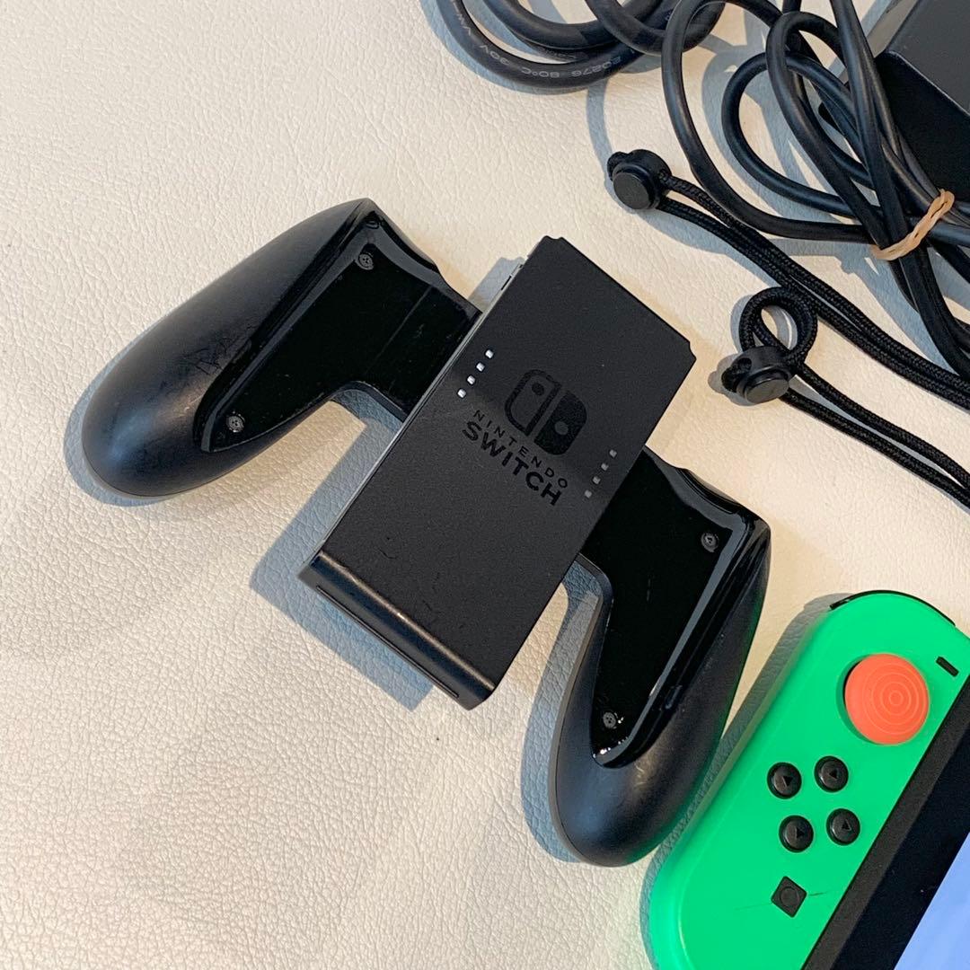 任天堂 ニンテンドースイッチ 本体 赤 緑 Joy-ConセットNintendo