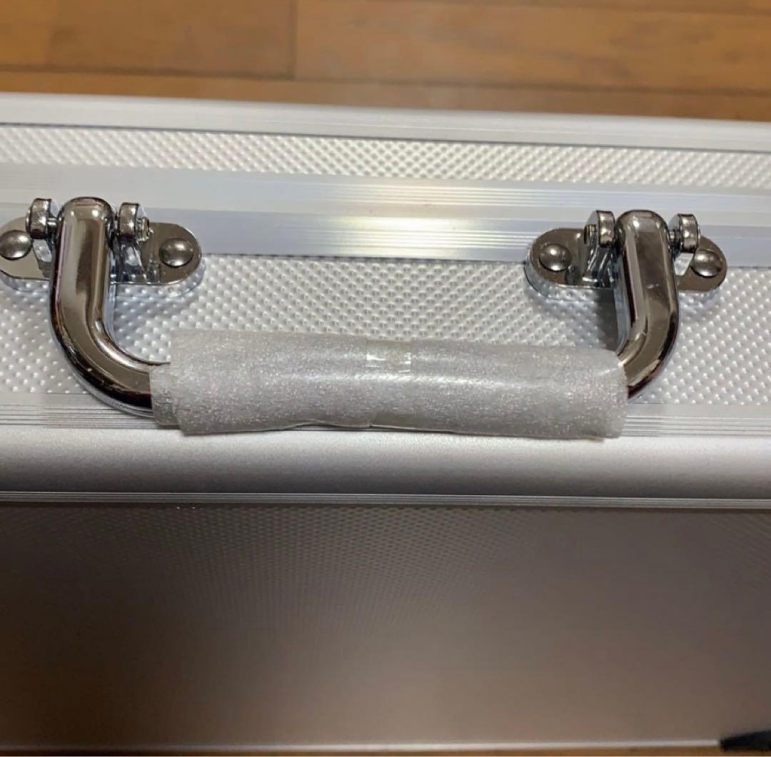 ★大容量★100枚収納アタッシュケース&100枚カプセル付き