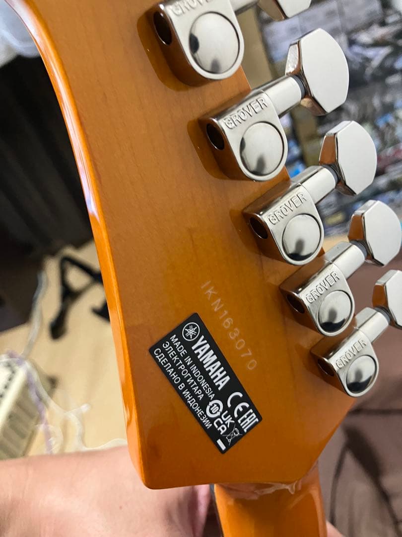 YAMAHA PACIFICA612VIIX【付属品大量】