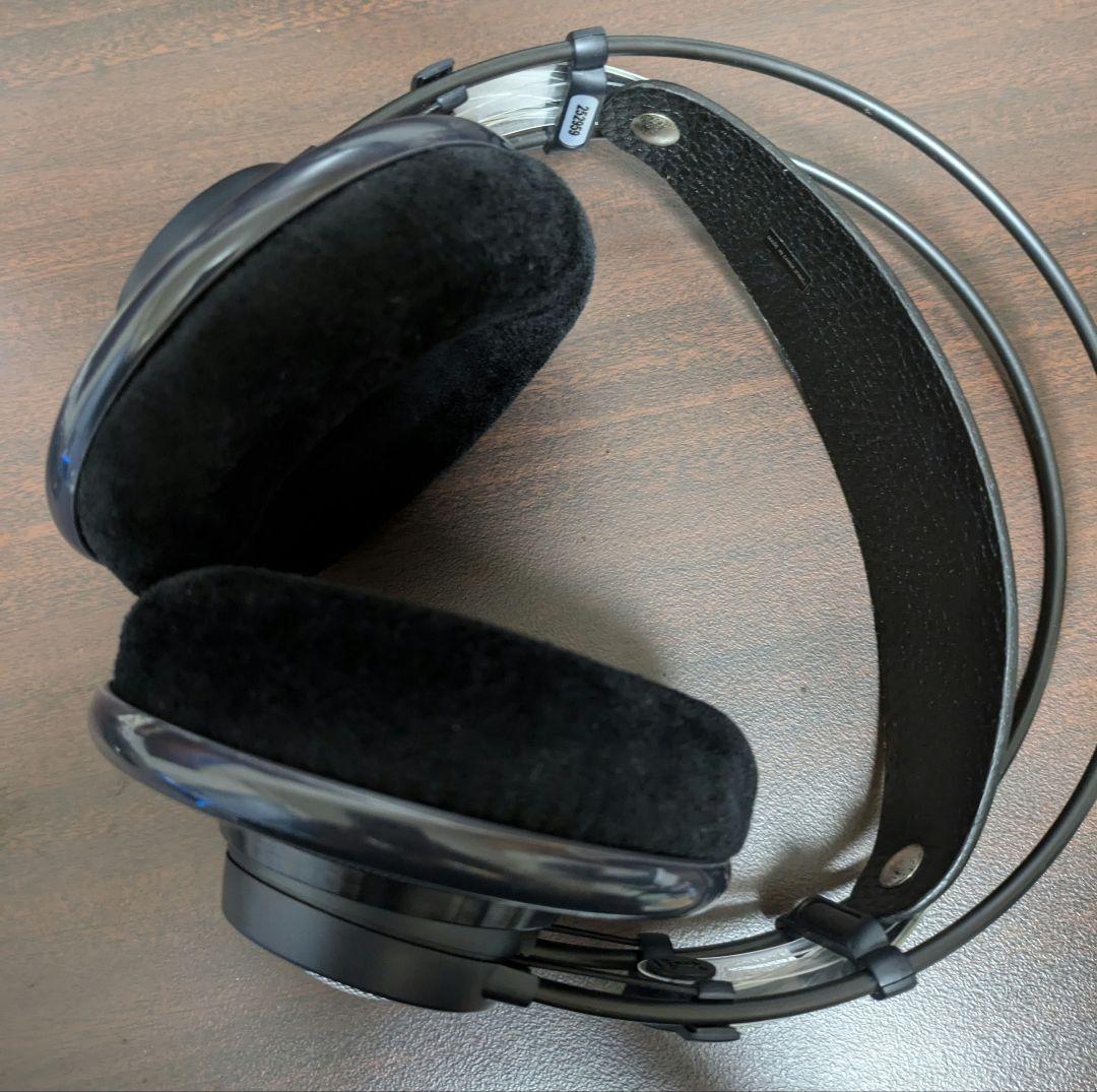 ヘッドホン AKG K702-Y3