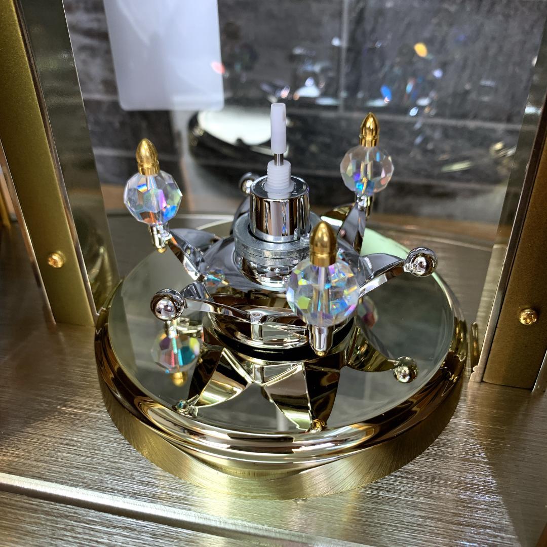 高級時計　SEIKO　セイコー　EMBLEM 　エンブレム　回転飾り電波置き時計