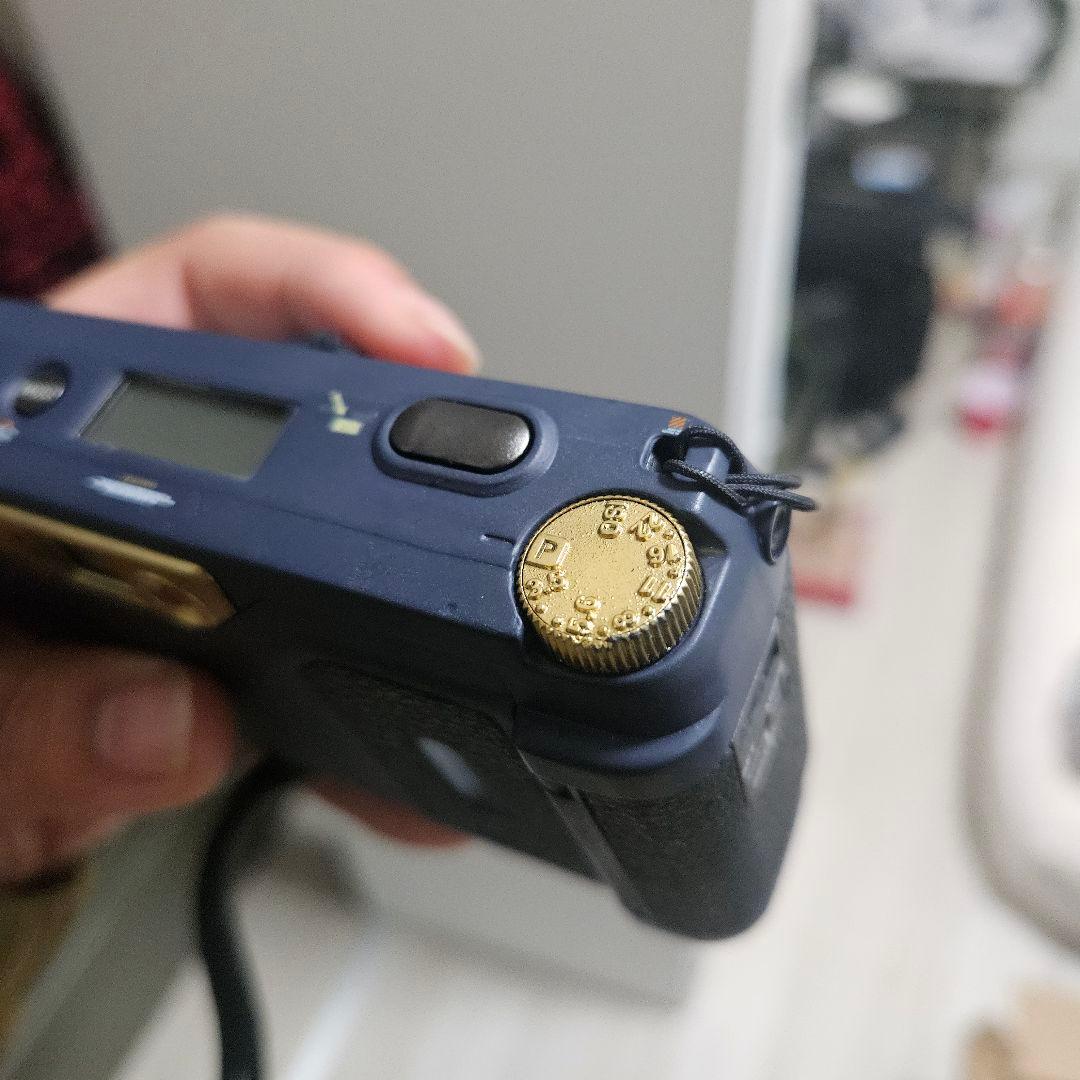 世界に一台フルカスタム RICOH GR21 | ダークネイビーカラ 一仕上げ