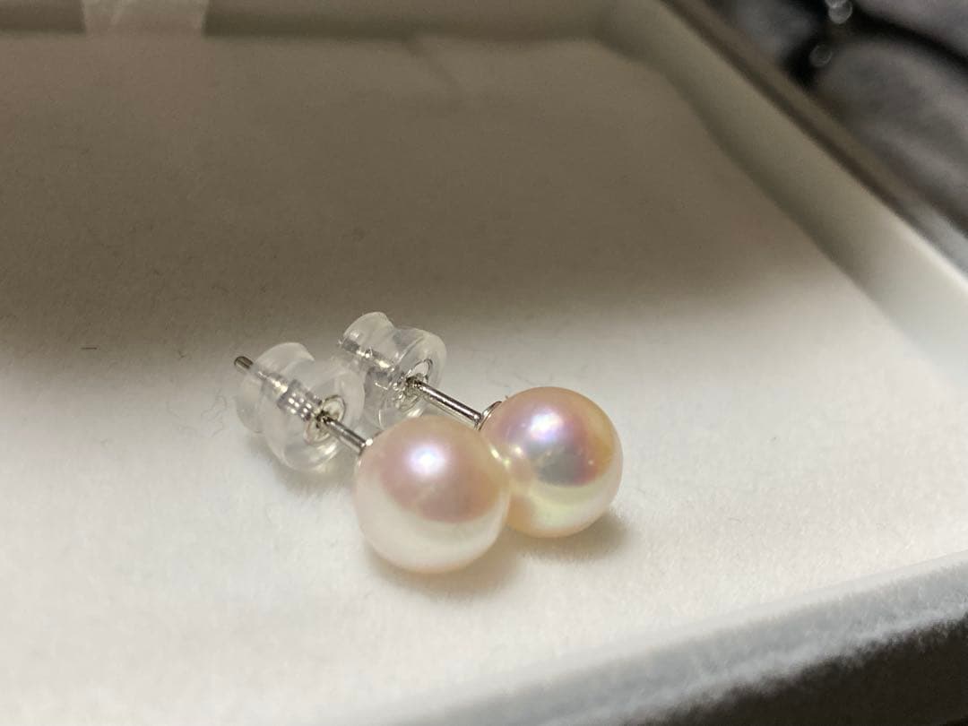 ピカチュウさま専用【ピンク・花珠】あこや真珠　パールピアス　最高級7.8ミリ