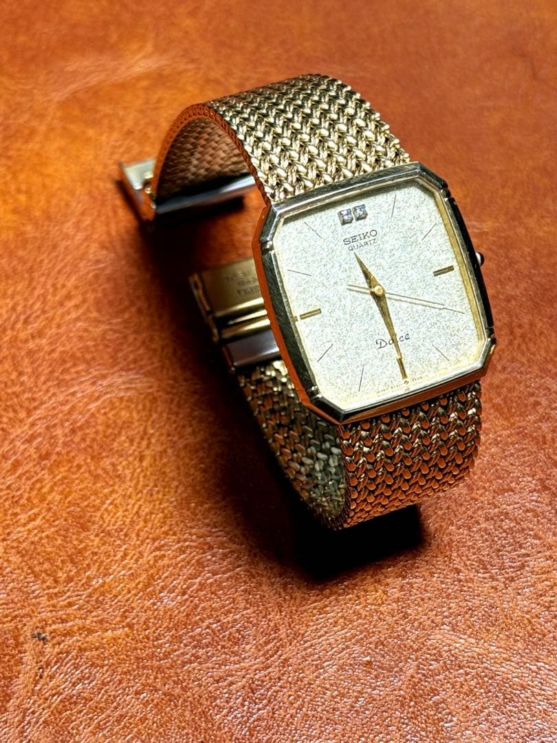 A42 希少 稼動品 SEIKO DOLCE 2pダイヤ　80年代ヴィンテージ