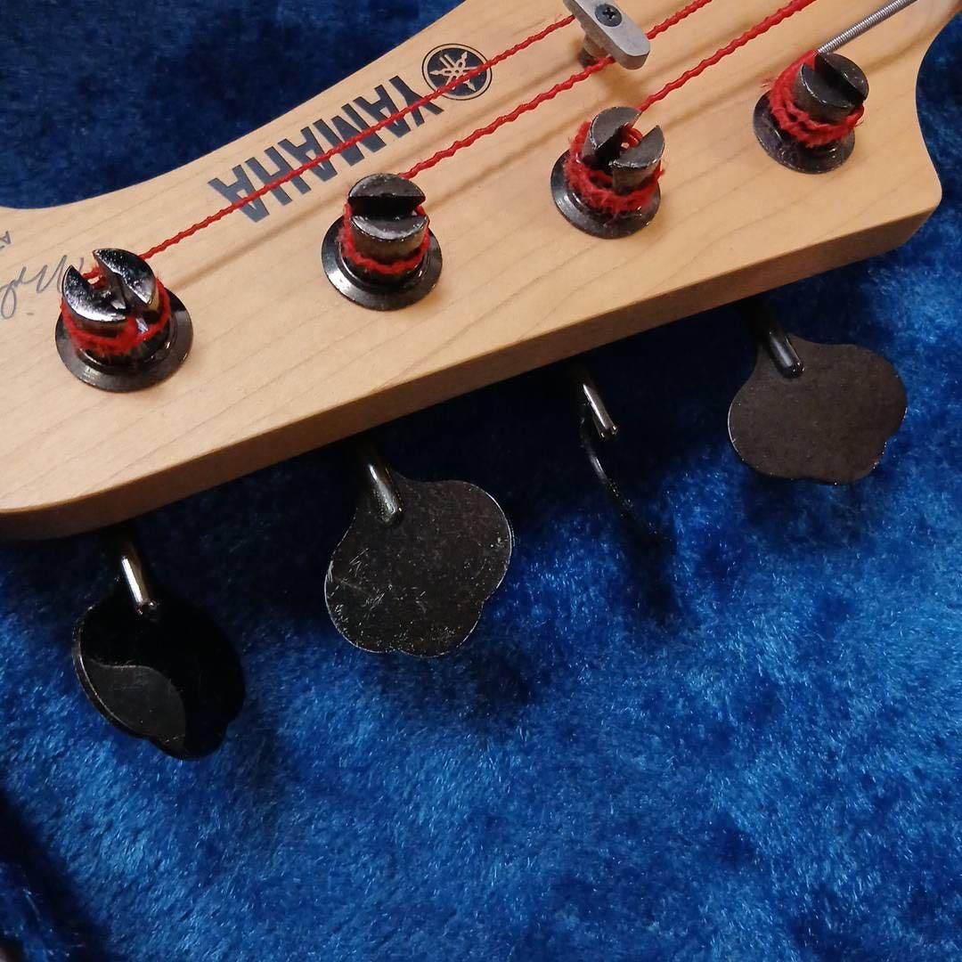 ベース YAMAHA ATTITUDE LTD2 BILLY SHEEHAN MODEL