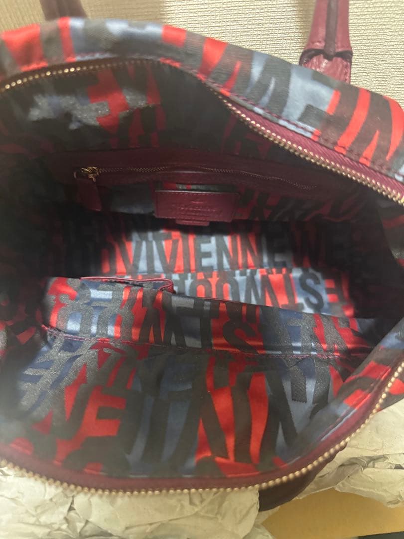 ヴィヴィアンウエストウッドハンドバッグ(日曜日までの期間限定セールです)