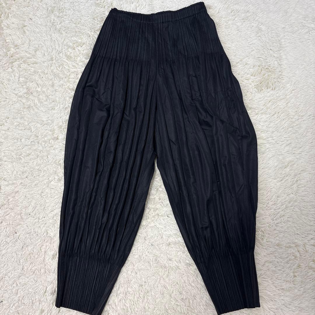 SakoプリーツパンツL　黒　サルエル　ワイド