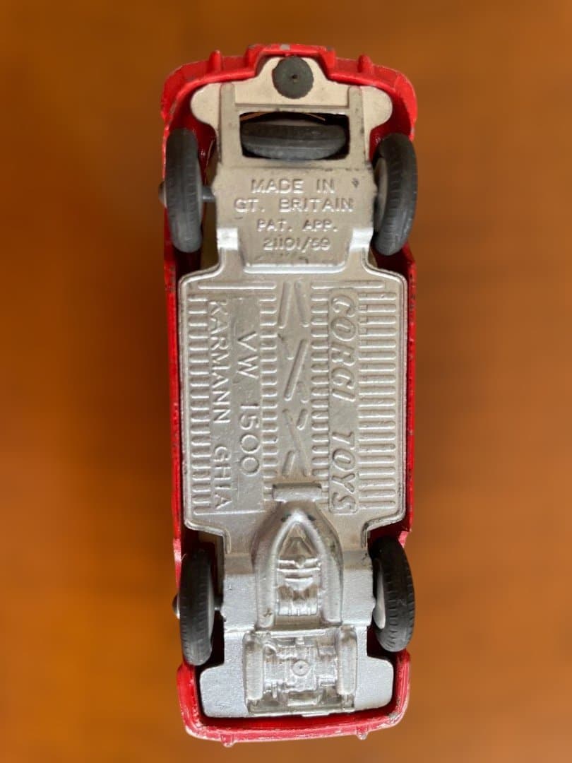 CORGI TOYS(コーギー)ミニカーVW1500 Karmann Ghia