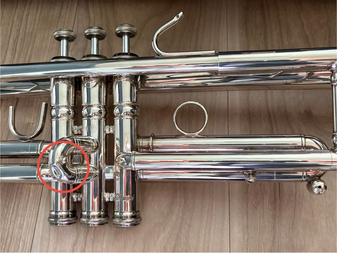 ストンビ　stomvi　B♭トランペット　タイタンTITAN