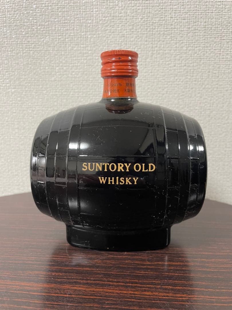 サントリー オールド ウイスキー 樽型