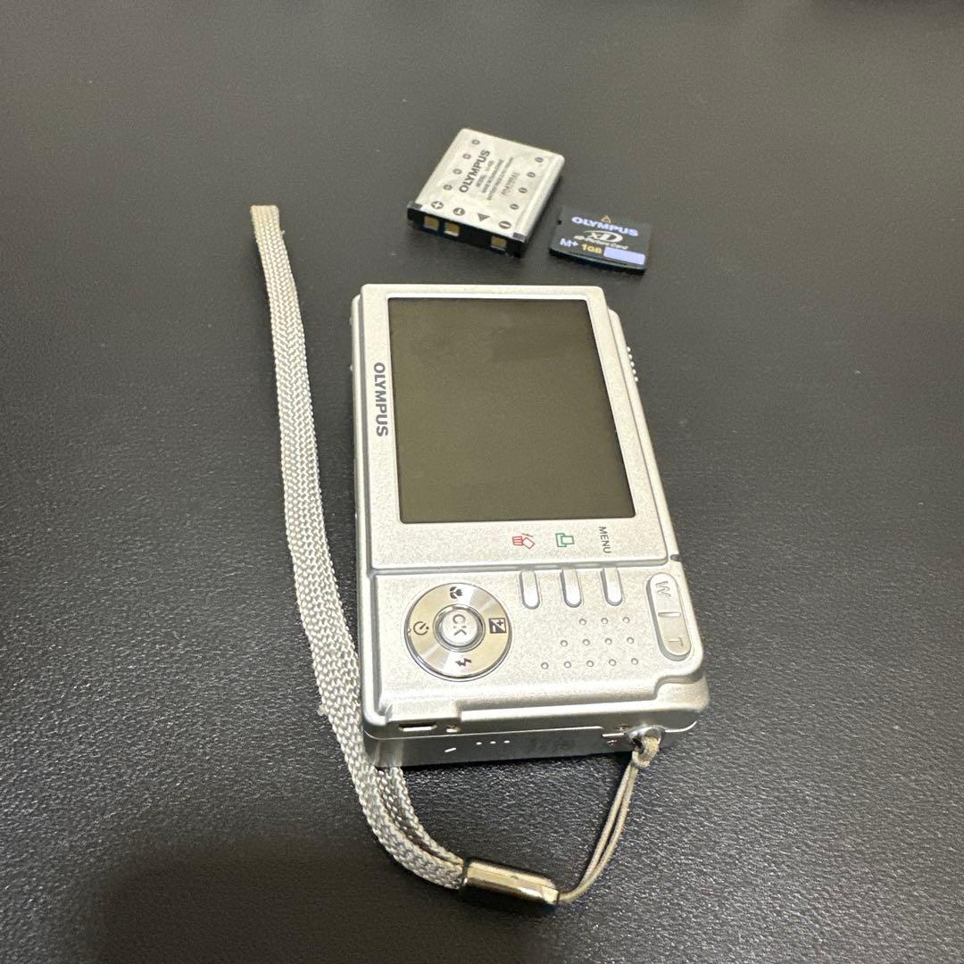 OLYMPUS FE-150 CAMEDIA 動作品　中古良品　xdカード付き