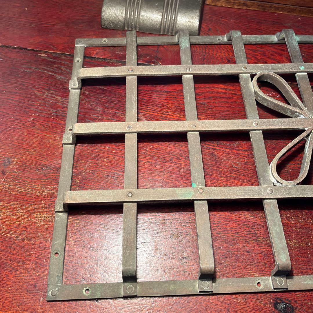 昭和レトロ アンティーク ヴィンテージ シャビー アイアン 窓格子 面格子