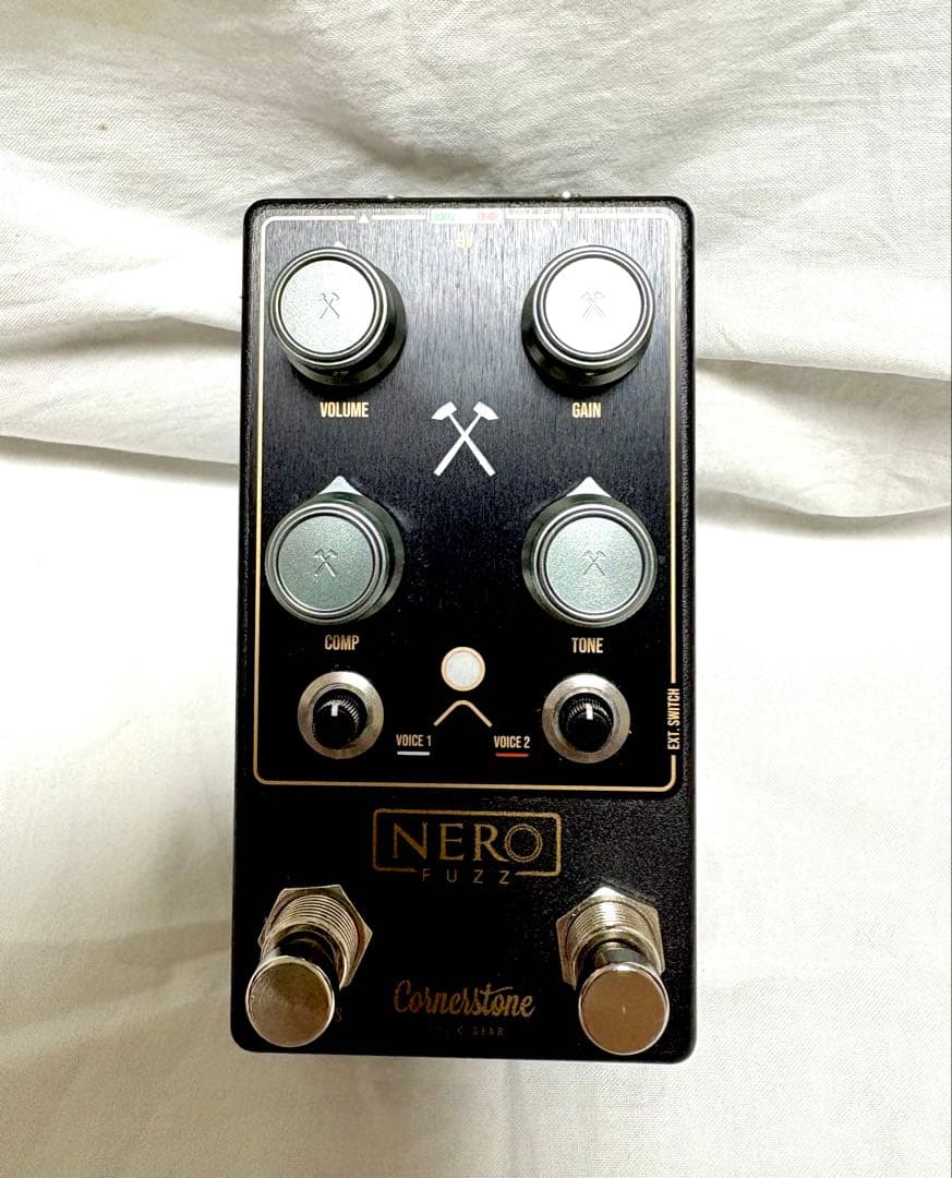 ギター Cornerstone NERO FUZZ
