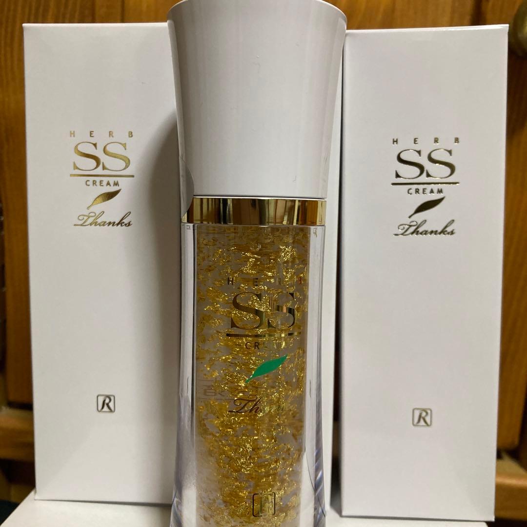 ☆ ロイヤル化粧品 ☆ SSクリーム 3本