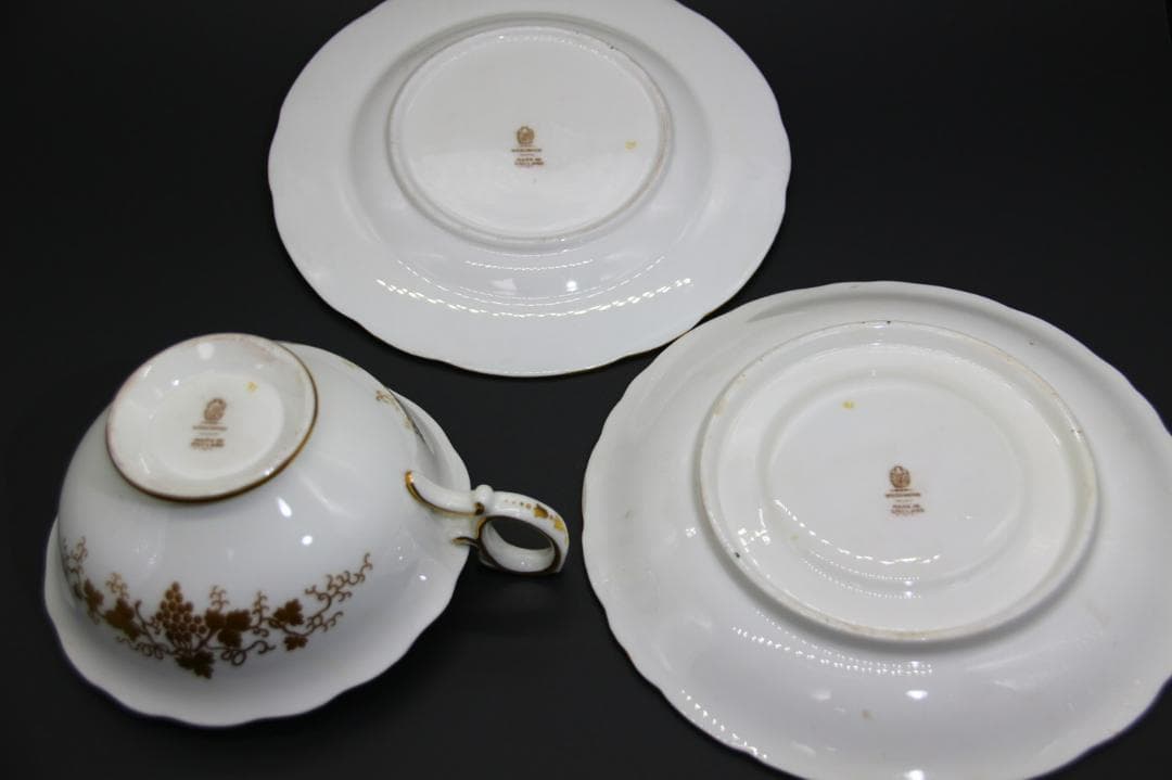 レア ウェッジウッド ARTHUR HOLLAND氏サイン アンティーク トリオ